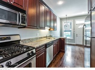 3233 W Palmer St APT 1, Chicago, IL 60647
