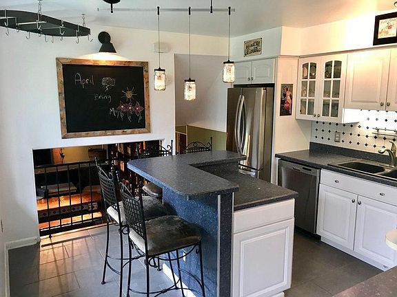 3rd image of 16516 Grande Vista Dr