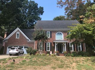 8613 Davishire Dr, Raleigh, NC 27615