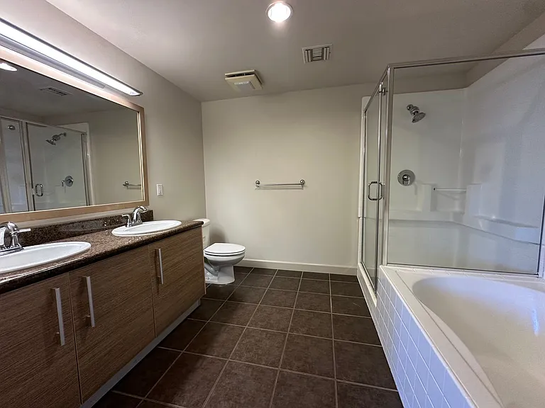 Vista Del Sol - Burbank — Photo 37