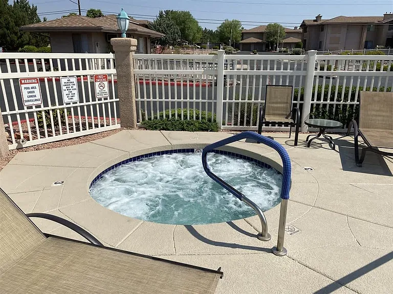 985 E Mingus Ave — Photo 23