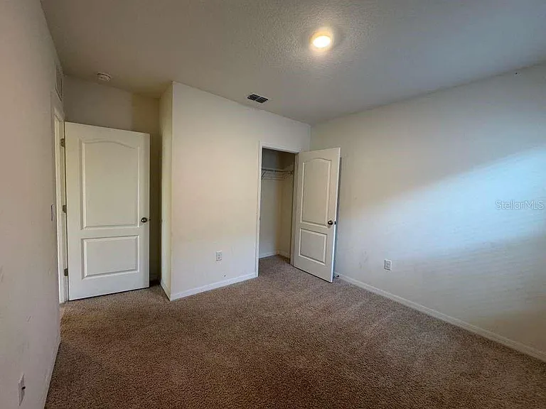 6833 Cranes Roost Rd — Photo 4