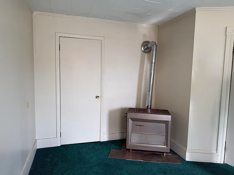 135 Amory St #5 — Photo 6
