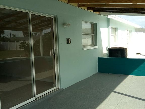 5th image of 937 Golden Beach Blvd