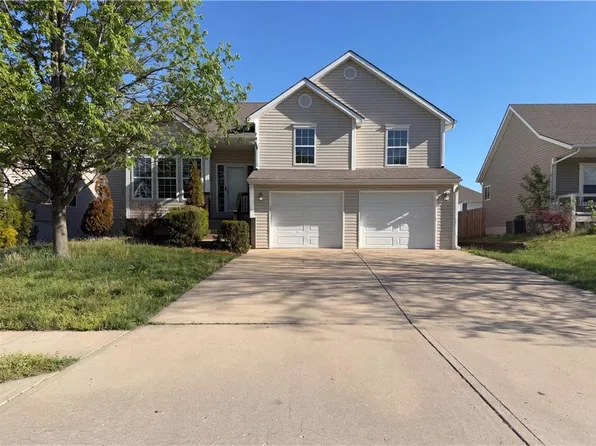 1105 Fox Run Trl, Platte City, MO 64079