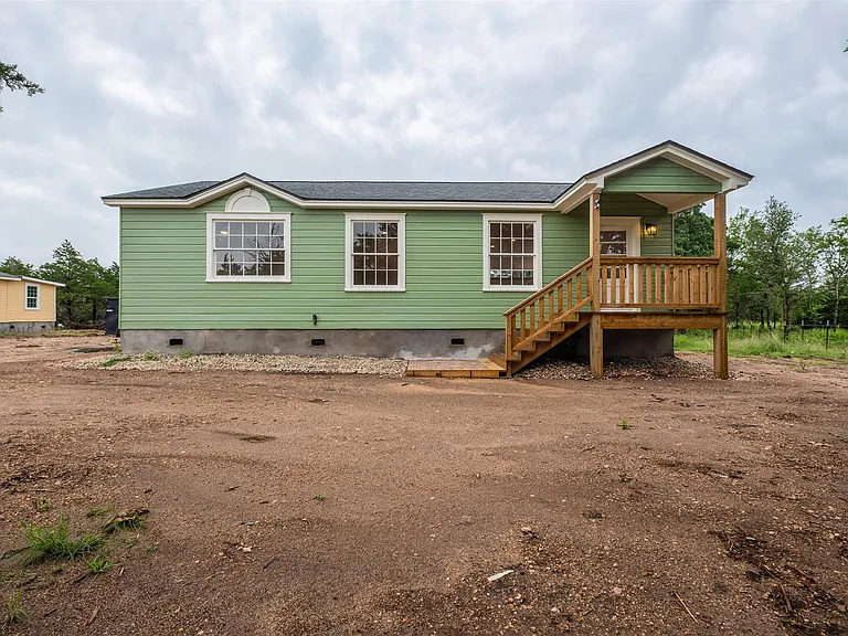 251 Foothill Rd — Photo 1