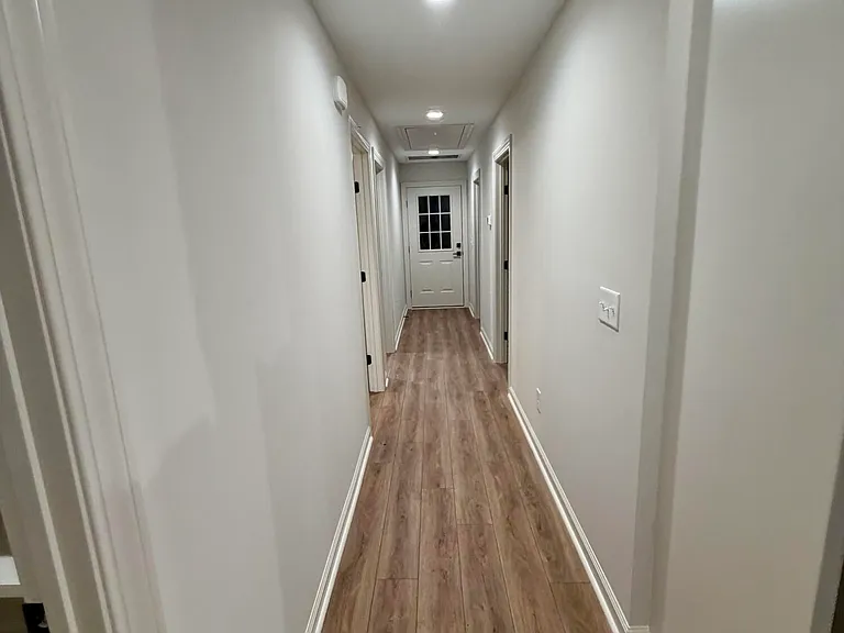 6735 Hill St — Photo 22