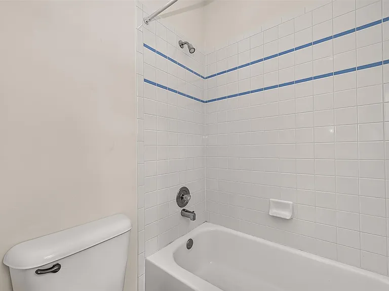 2314 Carriage Run E — Photo 37