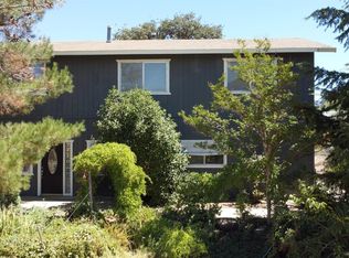 21294 White Oak Ave, Tehachapi, CA 93561