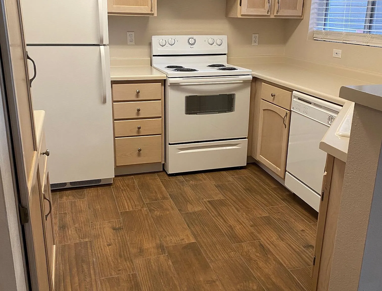 770 Copper Lane — Photo 3