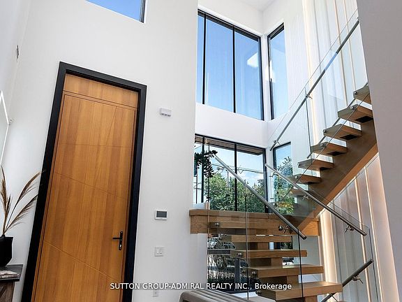 2nd image of 126 Wood Ln