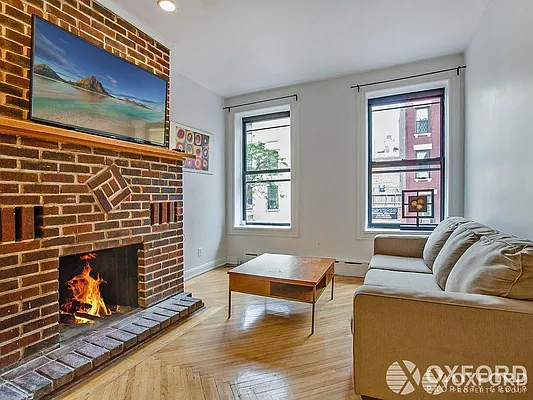 Rented by Oxford Property Group | media 14