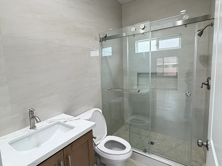 10435 Courson Dr — Photo 9