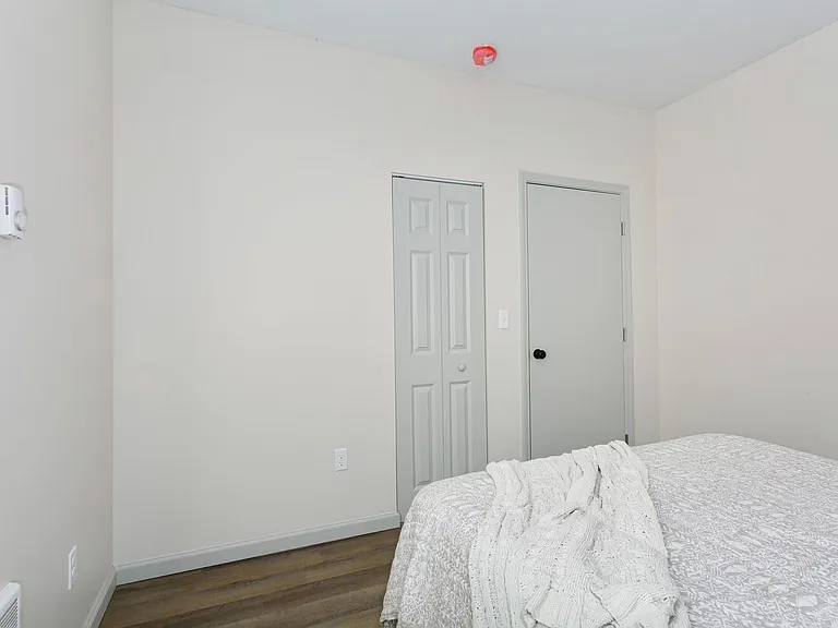 3833 S G St — Photo 32