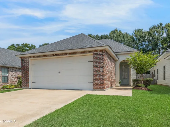 220 Twin Meadow Ln, Lafayette, LA 70508