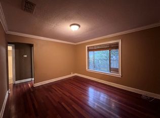 1423 W Humphrey St, Tampa, FL 33604