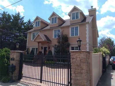 230 Hamden Ave, Staten Island, NY, 10306