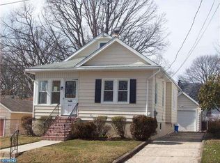 317 W Oakland Ave, Oaklyn, NJ 08107