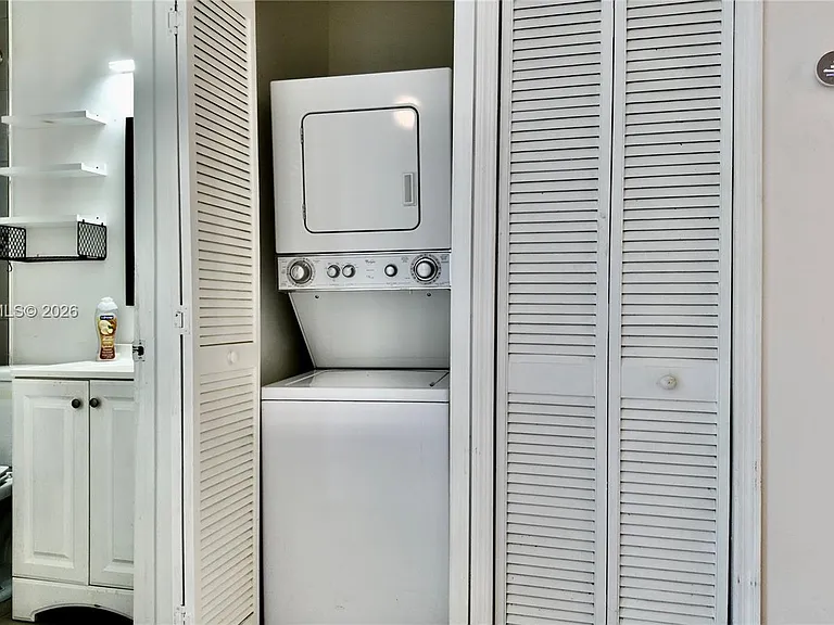 822 Lenox Ave #5 — Photo 4