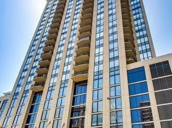 435 W Erie St APT 808, Chicago, IL 60654