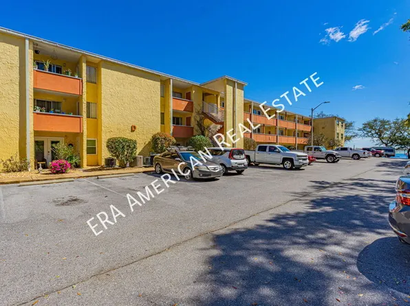 209 W Miracle Strip Pkwy, Mary Esther, FL