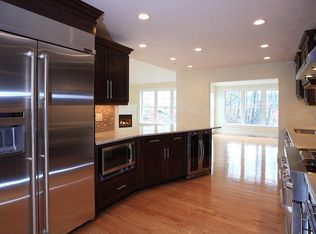 7 Stagecoach Circle, Westborough, MA 01581