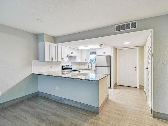 5th image of 4829 ONYX LANE #101