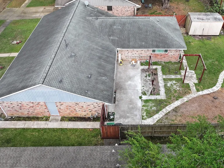 8335 Langdon Ln — Photo 33