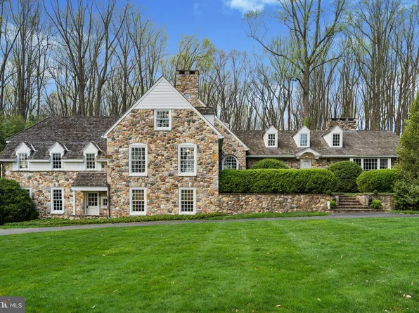 1071 Parkerville Rd, West Chester, PA 19382