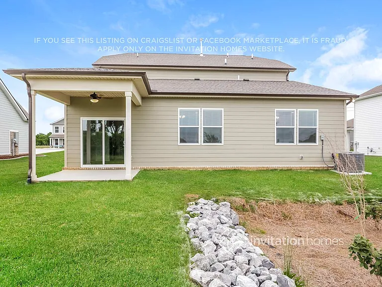 833 Molly Ln — Photo 17