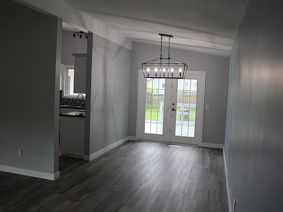 5th image of 5201 Ravine Dr