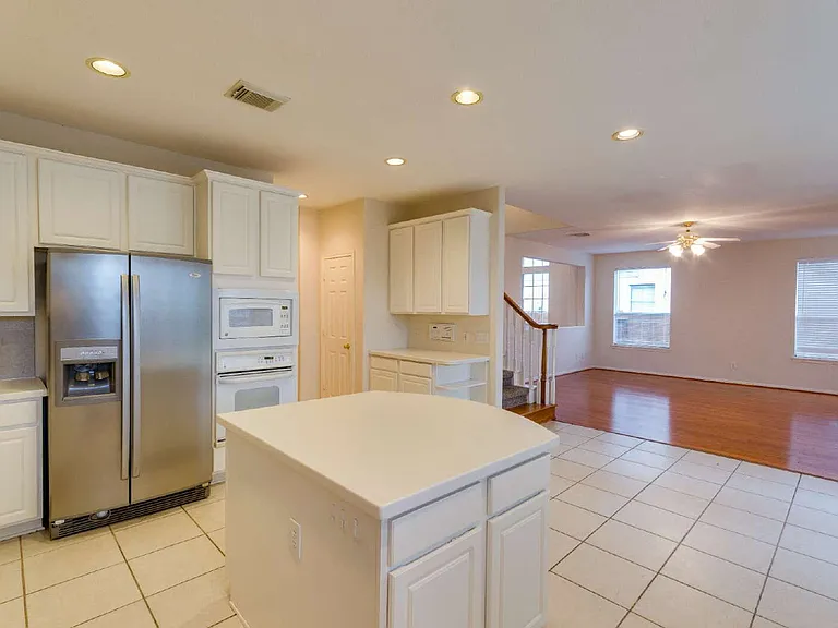 4019 Angel Springs Dr — Photo 16