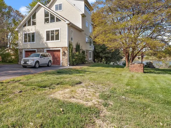 37406 River Springs Rd, Avenue, MD 20609