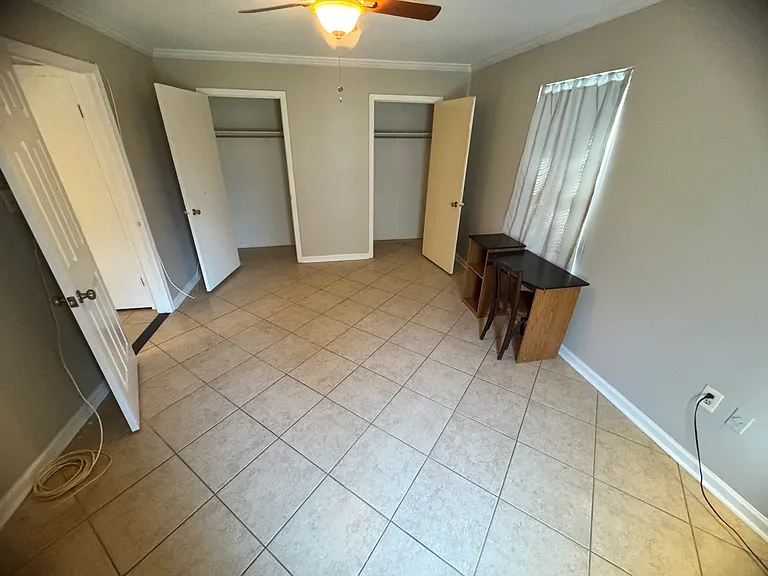 680 Sharp Ln #414 — Photo 8