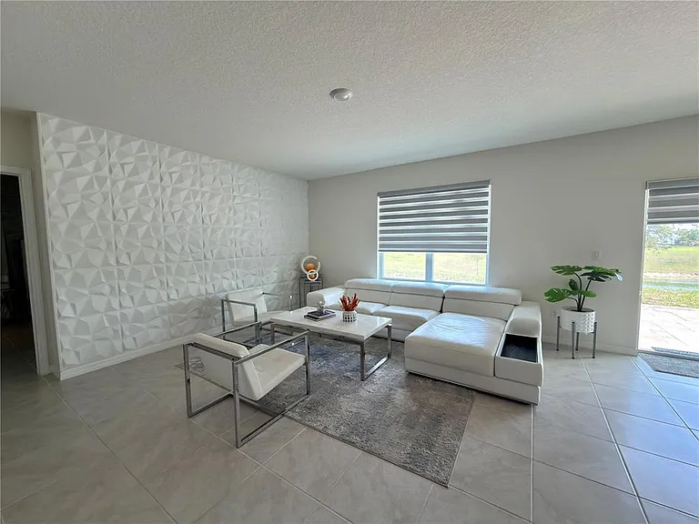 9004 Tuscan Cypress St — Photo 19