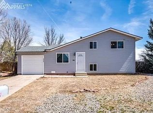 4990 Dewar Dr, Colorado Springs, CO 80916