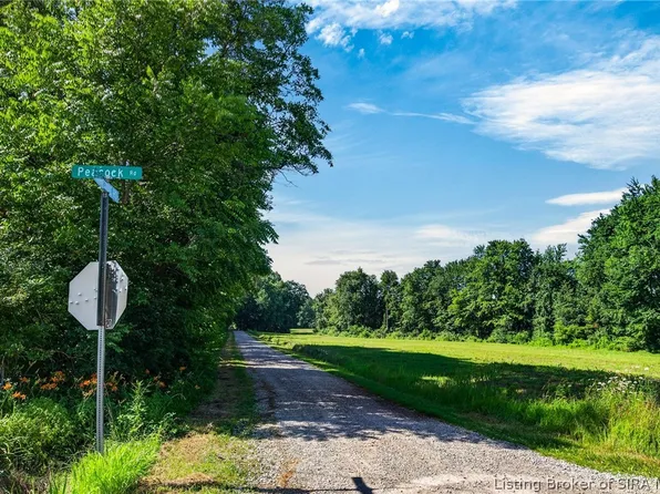  E Peacock Road, Deputy, IN 47230