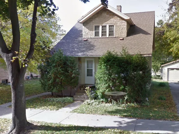 131 S 74th St, Milwaukee, WI 53214