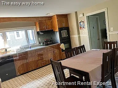 4 bed, 1300 sqft, $3,550 — Photo 2