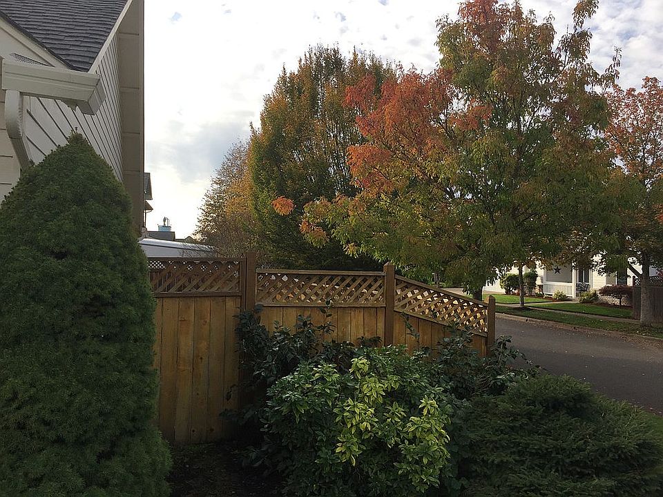 2nd image of 3520 Korbel St