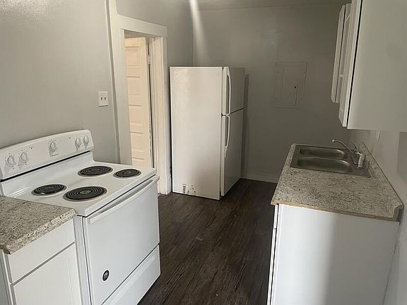 3rd image of 382 E 152nd St #3