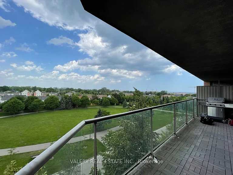 1140 Parkwest Pl #610 — Photo 2