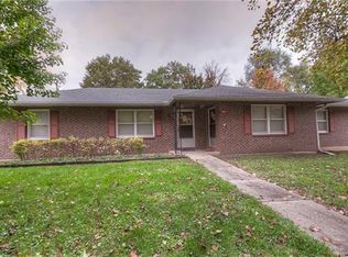 666 Evergreen St, Leavenworth, KS 66048