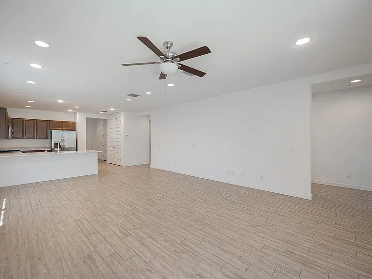 16870 W Las Palmaritas Dr — Photo 6