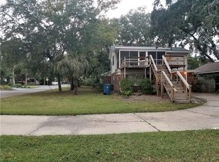 1700 Bruce Dr, St Simons Island, GA 31522