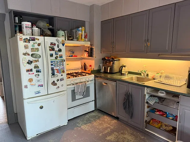 4 bed, 2.5 bath, 1619 sqft, $4,800 — Photo 4