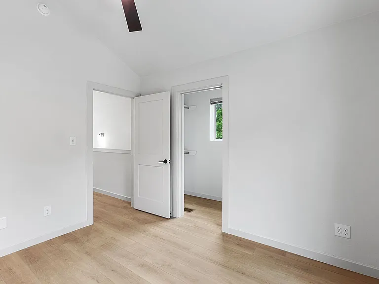 Modern Luxury in San Marcos' Premier Courtyard Community Now Leasing! — Photo 127