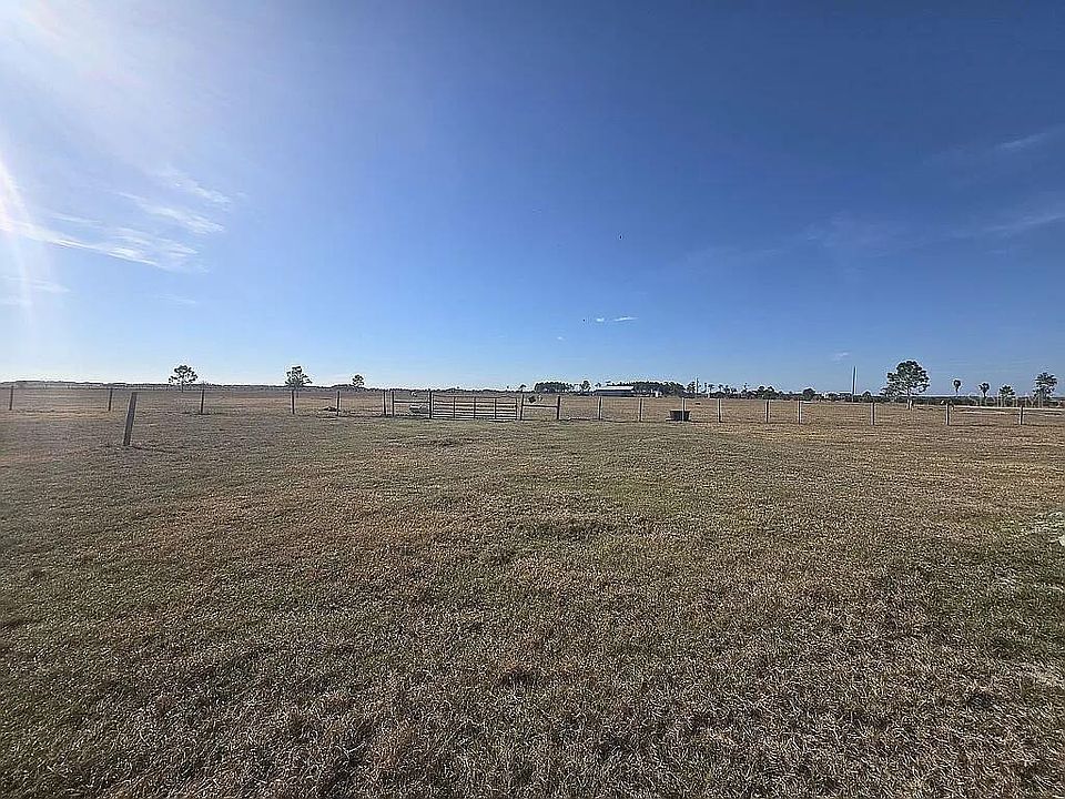 1st image of 707 Chihuahua Rd #27