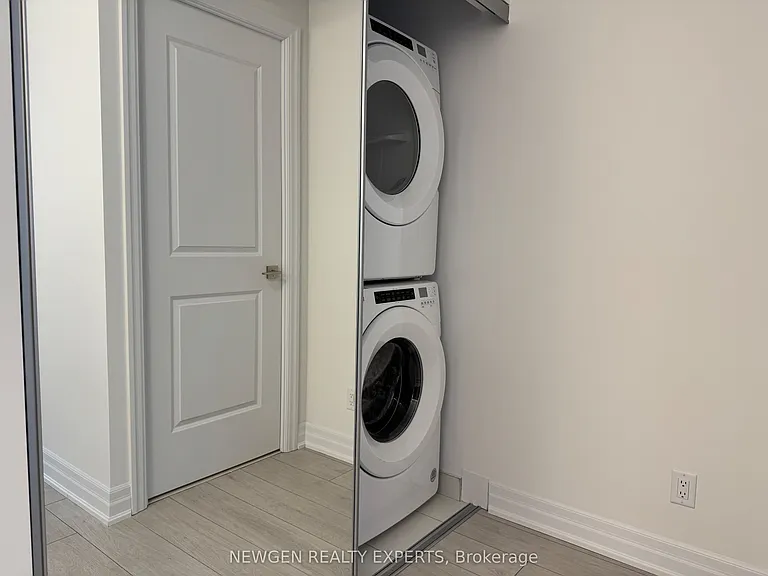 30 Elm Dr E #2809 — Photo 8