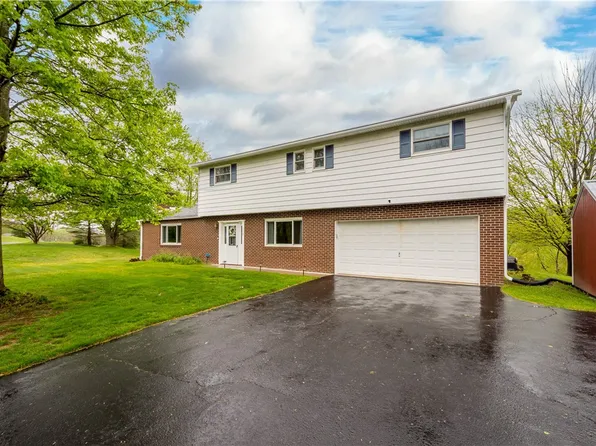 113 McGinley Rd, Chicora, PA 16025